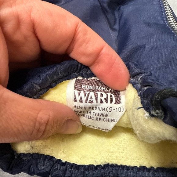 Vintage 1970s 1980s MONTGOMERY WARD Nylon Ski Snow Vest Mittens Glove Mens M - Picture 3 of 9